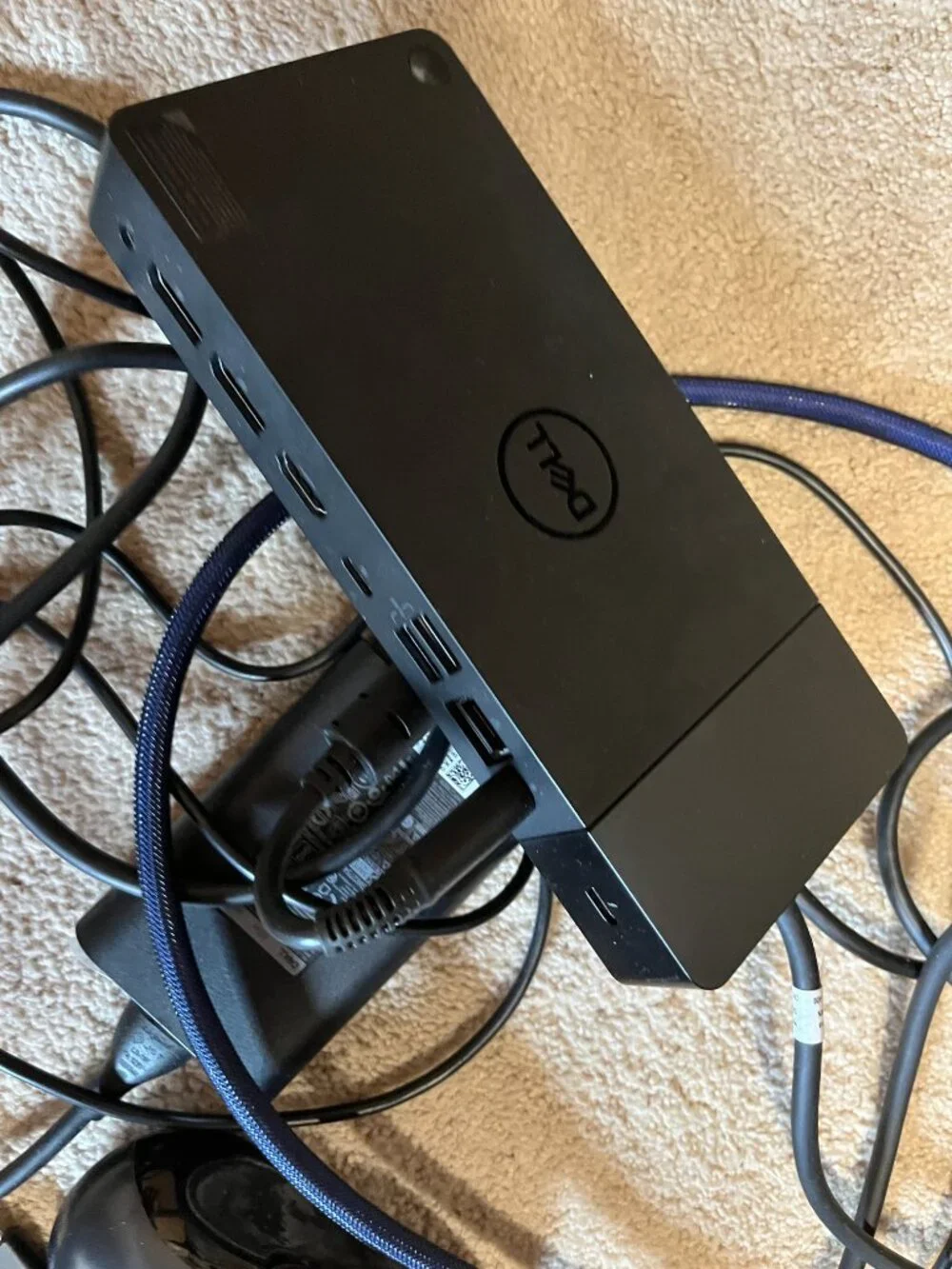 Dell Docking System, Wireless Key and Mouse, Power Cords (Great Bundl1)